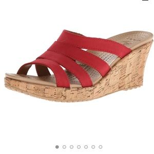 Crocs red A-Leigh wedges